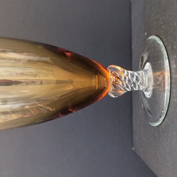VGT,Amber Glass Vase with Twisted Clear Pedestal Base. - Picture 2 of 8